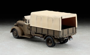 KUROGANE TYPE 95 SEDAN 4WD & ISUZU TX40 TYPE 97,  WWII JAPANESE VEHICLES