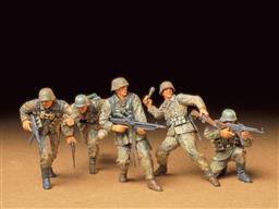 GERMAN FRONT LINE INFANTRY X5 GERMAN FRONT LINE INFANTRY X5