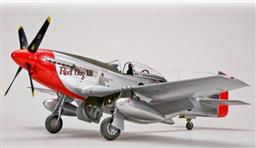 P-51D NORTH AMERICAN "MUSTANG"
