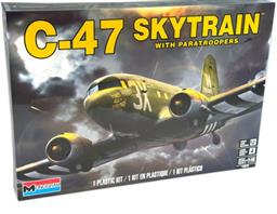 C-47 SKYTRAIN w/ PARATROOPERS