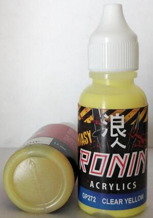 CLEAR YELLOW VARNIH - BARNIZ TRANSPAENTE AMARILLO - RONIN FANTASY LINE. CLEAR YELLOW VARNIH - BARNIZ TRANSPAENTE AMARILLO - RONIN FANTASY LINE.