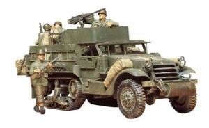 US ARMY M3A2 PESONNEL CARRIER HALFTRACK - HIGH DETAIL MODEL KIT WITH CREW, GUNS,AND EQUIPMENT. -