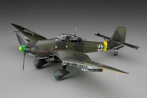 JUNKERS Ju 87 D STUKA, LUFTWAFFE DIVE BOMBER WWII -  ENGRAVED PANEL, DETAIL COOKPIT, REAR MACHINE GU