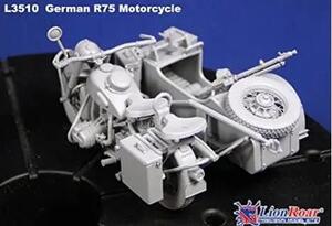 R-75 MOTORCYCLE WITH SIDECAR GERMAN WWII. ACUATE DETAIL MODEL WITH PHOTO-ETCH IN ENGINE AIR-COOLING 