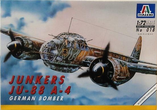 JU-88 A-4 JUNKERS GERMAN BOMBER. DETAIL MODEL KIT. ENGRAVED PANEL LINES, DETAIL COCKPIT AND GONDOLA.