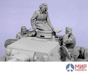 GERMAN TANK CREW, WINTER 1941-43. COMMANDER, GUNNER AND LOADER. 3 RESIN DETAILED FIGURES O PANZER IV