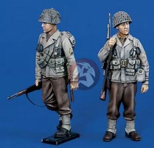 U.S. INFANTRY WWII. RIFLEMAN AND BAR GUNNER. HIGH DETAIL EINE FIGURES.