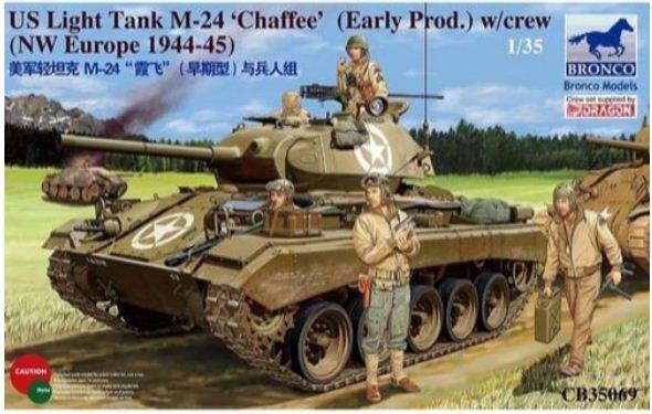 M-24 US LIGHT TANK "CHAFFEE" EARLY PROD. w/CREW NW EUROPE 1944-45. HIGH DETAIL MODEL, PHOTO-ETCHED P