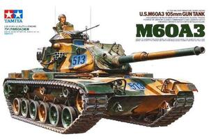 M60 A3 U.S. 105mm GUN TANK. ACCURATELY DETAILED DISPLAY KIT, COMMANDER FIGURE, MOVABLE HATCH.