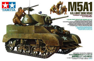 M5 A1 U.S. LIGHT TANK. "PERSUIT OPERATION" SET w/4 FIGURES. ACCURATELY REPODUCED COMPACT TURRET. BOG