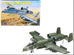 A-10 THUNDERBOLT WARTOG  - DETAILED INTERIOR WITH SEATED PILOT AND BOADING LADDER, FULL OF WEAPONY B