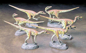 VELOCIRAPTORS PACK OF SIX. DIORAMA SERIES. DETAILED RAPTOR LIFE LIKE SKIN DETAIL FIGURES IN SEVEAL P