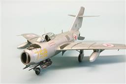 MIG-15 BIS "FAGOT" B FIGHTE. RUSSIAN JET FIGHTER. 