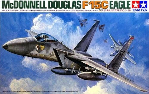 F-15 C EAGLE Mc DONNELL DOUGLAS. DETAIL COCKPIT AND PILOT. ENGRAVED PANEL LINES AND CONTROL SUFACES.