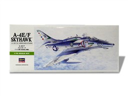 A-4 E/F SKYHAWK. U.S.NAVY / M.C. CARRIER-BORNE FIGHTER. FINE DETAIL IN COCKPIT AND ALL SURFACES. NEG