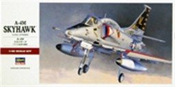 A-4 M SKYHAWK. U.S. M.C. ATTACKER. HIGH DETAIL IN ALL SURFACES. NEGATIVE PANEL.